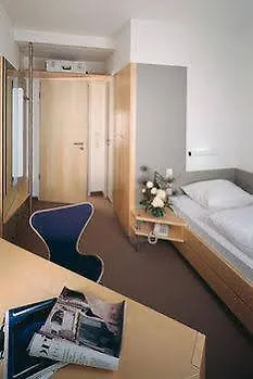 Genohotel Forsbach 3*