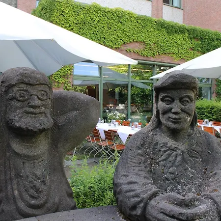 호텔 Genohotel Forsbach 3*