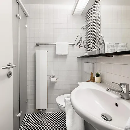 Отель Genohotel Forsbach 3*