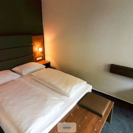Genohotel Forsbach 酒店 3*
